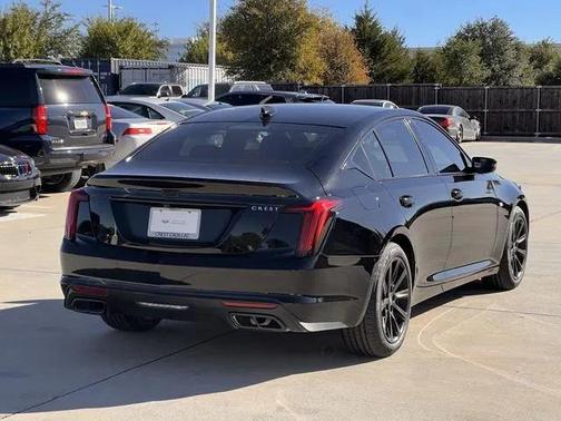 2022 Cadillac CT5 Luxury