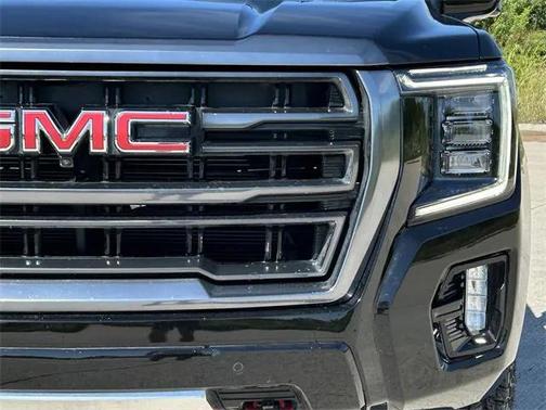 2024 GMC Yukon 4WD AT4