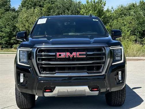 2024 GMC Yukon 4WD AT4