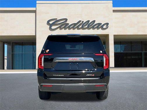 2024 GMC Yukon 4WD AT4