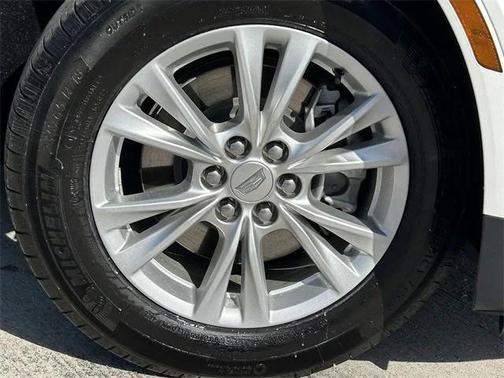 2022 Cadillac XT5 Luxury