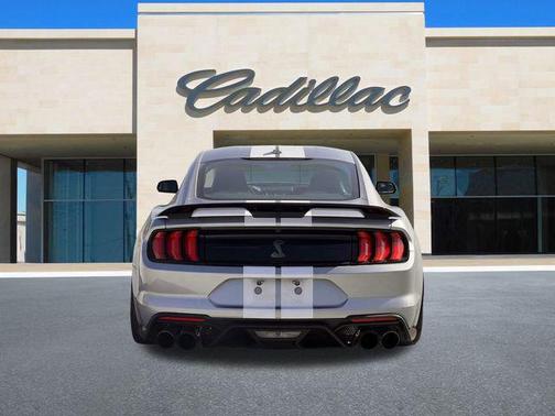 2020 Ford Shelby GT500 Base