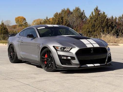 2020 Ford Shelby GT500 Base