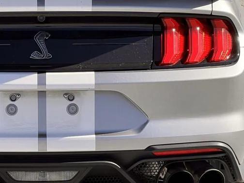 2020 Ford Shelby GT500 Base