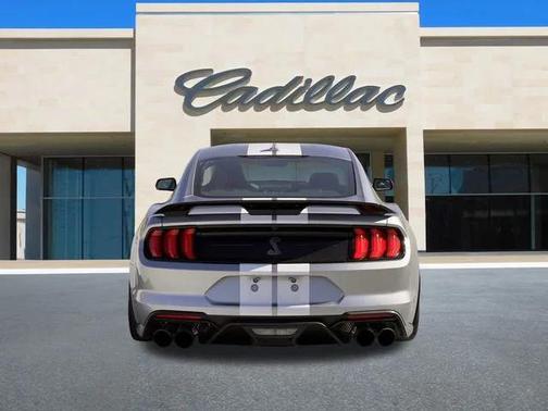 2020 Ford Shelby GT500 Base