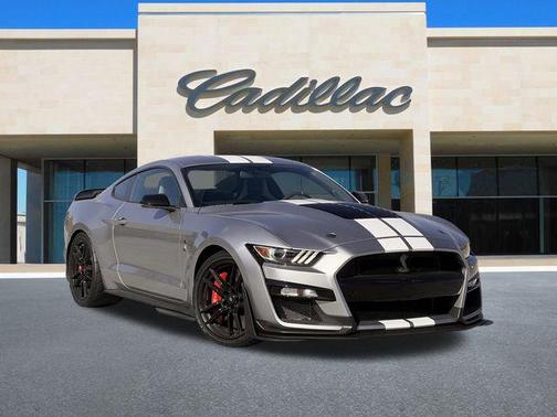 2020 Ford Shelby GT500 Base