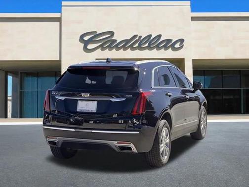 2021 Cadillac XT5 Premium Luxury
