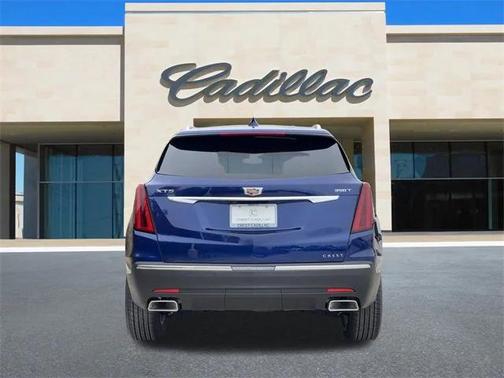 2025 Cadillac XT5 Luxury