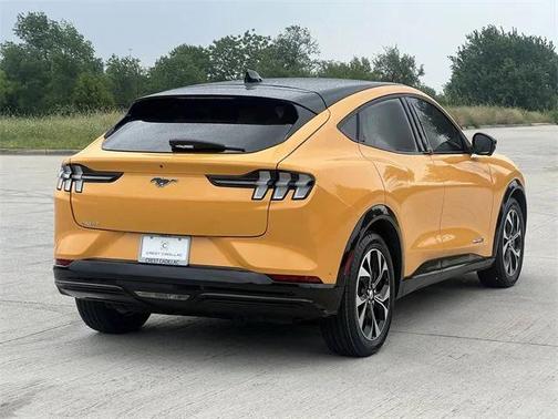 2022 Ford Mustang Mach-E Premium
