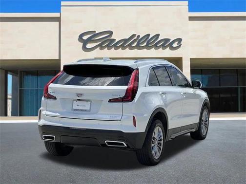 2024 Cadillac XT4 Premium Luxury
