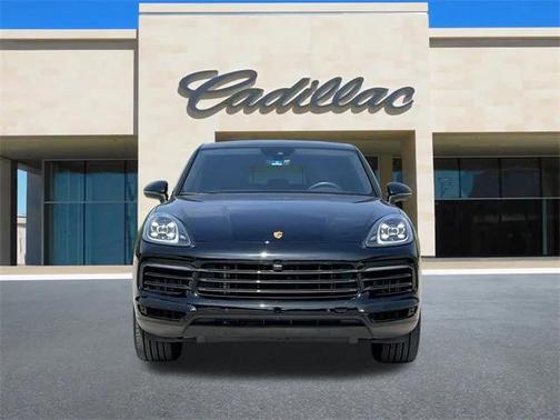 2022 Porsche Cayenne Platinum Edition