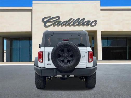 2022 Ford Bronco Base