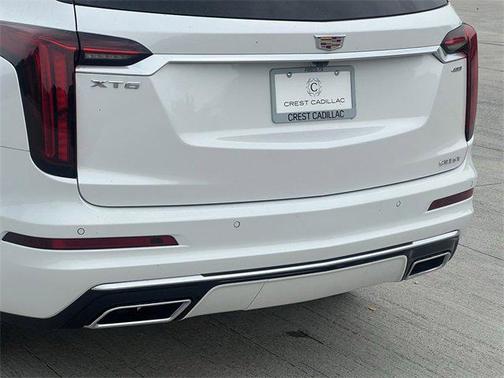2025 Cadillac XT6 Premium Luxury FWD
