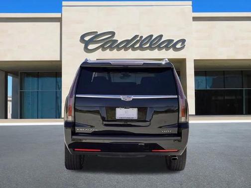 2018 Cadillac Escalade Luxury
