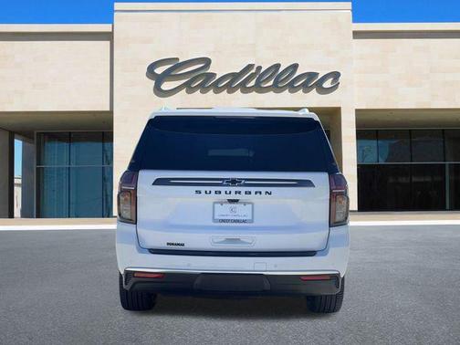 2023 Chevrolet Suburban 4WD High Country