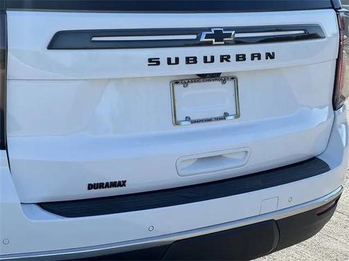 2023 Chevrolet Suburban 4WD High Country