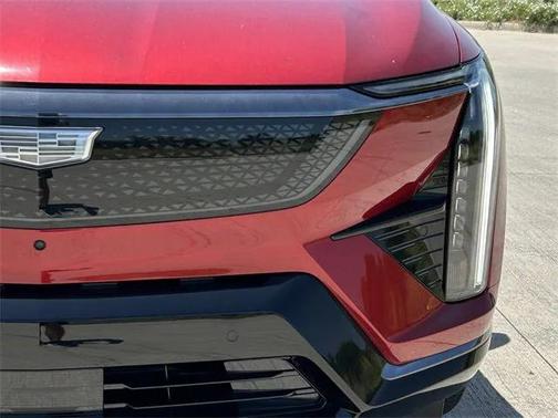 2025 Cadillac OPTIQ Sport 1