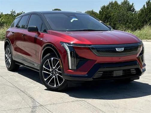 2025 Cadillac OPTIQ Sport 1