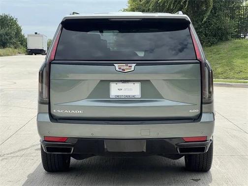 2024 Cadillac Escalade Sport Platinum
