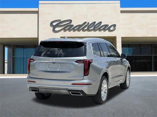 2025 Cadillac XT6 Premium Luxury FWD