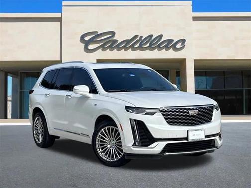 2023 Cadillac XT6 Luxury FWD