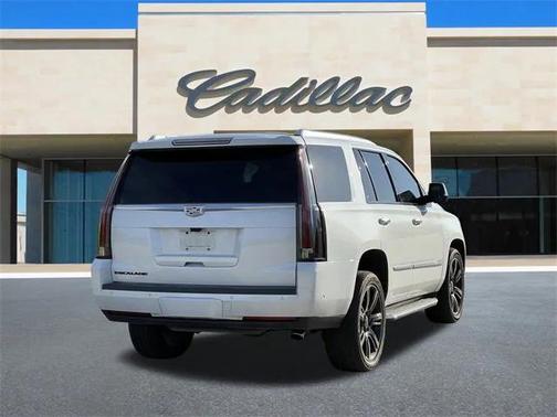 2020 Cadillac Escalade Luxury