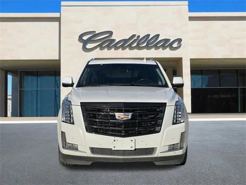 2020 Cadillac Escalade Luxury