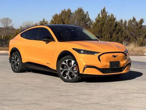 2022 Ford Mustang Mach-E Premium