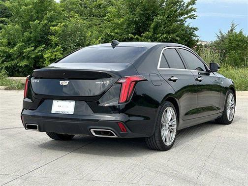 2023 Cadillac CT4 Premium Luxury