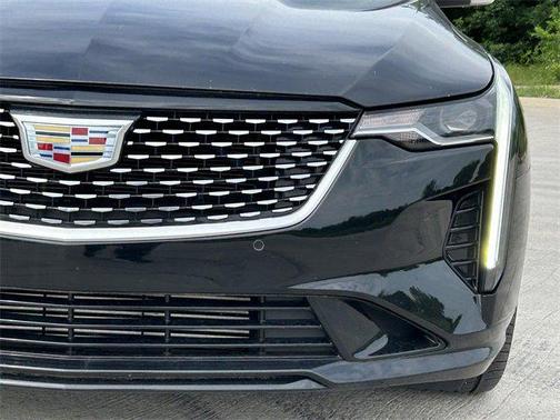 2023 Cadillac CT4 Premium Luxury