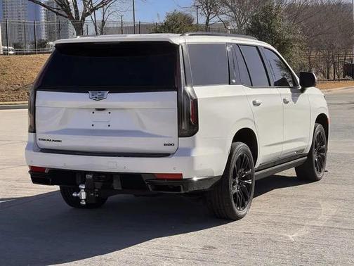 2022 Cadillac Escalade Sport Platinum