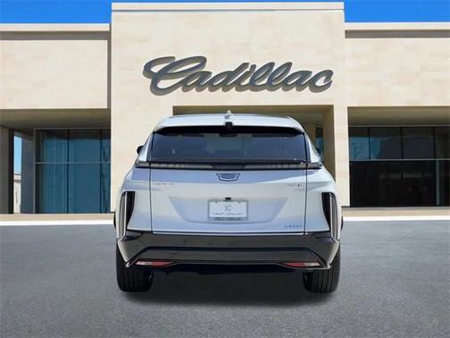 2025 Cadillac LYRIQ Luxury 1