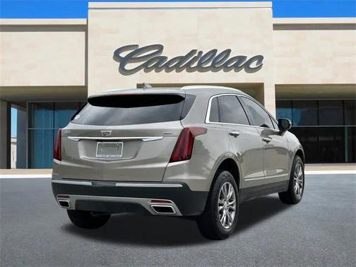 2022 Cadillac XT5 Premium Luxury