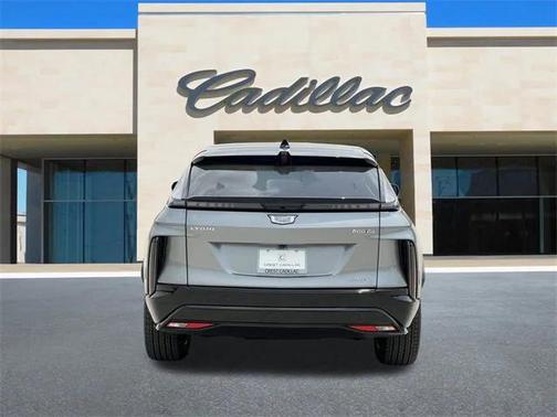 2025 Cadillac LYRIQ Sport 2