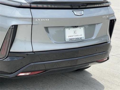 2025 Cadillac LYRIQ Sport 2