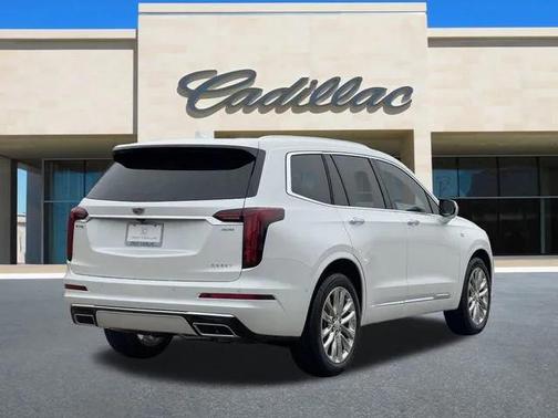 2025 Cadillac XT6 Premium Luxury FWD