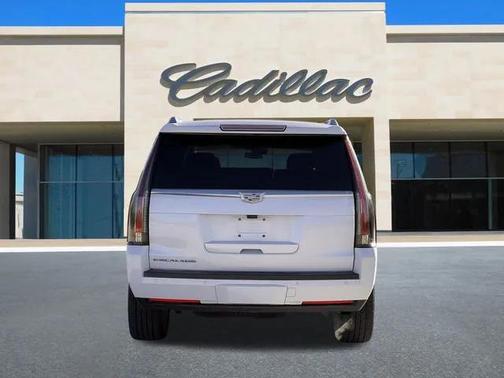 2018 Cadillac Escalade Premium Luxury