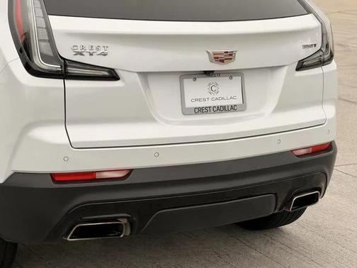 2023 Cadillac XT4 Sport