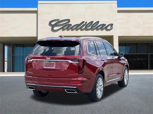2025 Cadillac XT6 Premium Luxury FWD