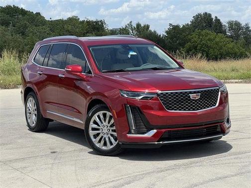 2025 Cadillac XT6 Premium Luxury FWD