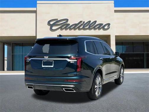 2025 Cadillac XT6 Premium Luxury FWD