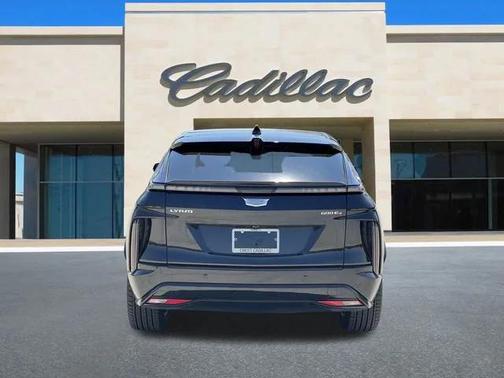 2025 Cadillac LYRIQ Sport