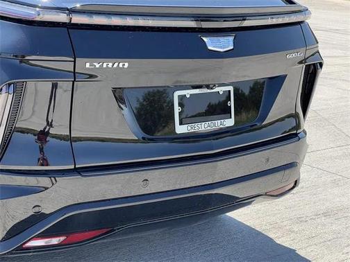 2025 Cadillac LYRIQ Sport