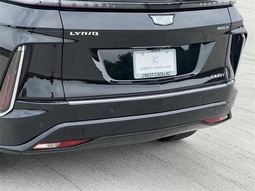 2025 Cadillac LYRIQ Luxury 1