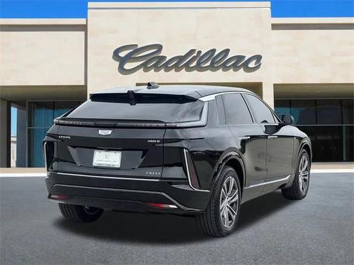 2025 Cadillac LYRIQ Luxury 1