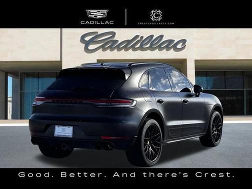 2021 Porsche Macan Turbo