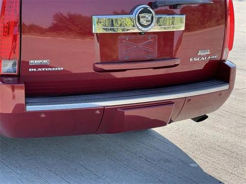 2010 Cadillac Escalade ESV Base