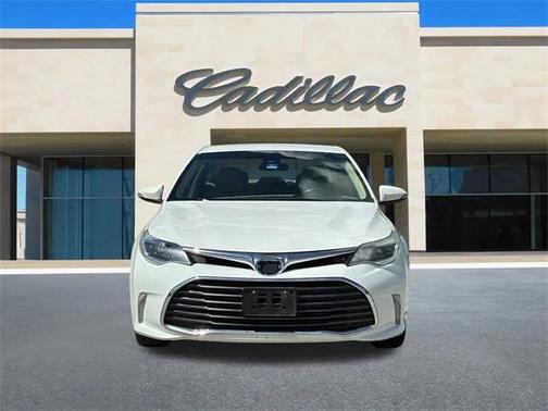 2017 Toyota Avalon XLE