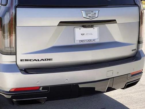 2025 Cadillac Escalade Sport Platinum