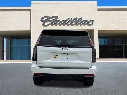 2022 Cadillac Escalade Sport Platinum